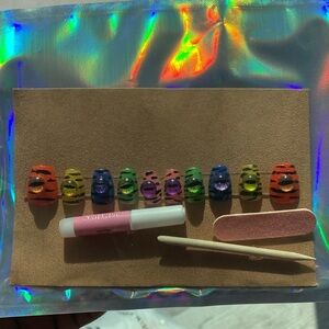 Luxury Press on Nails